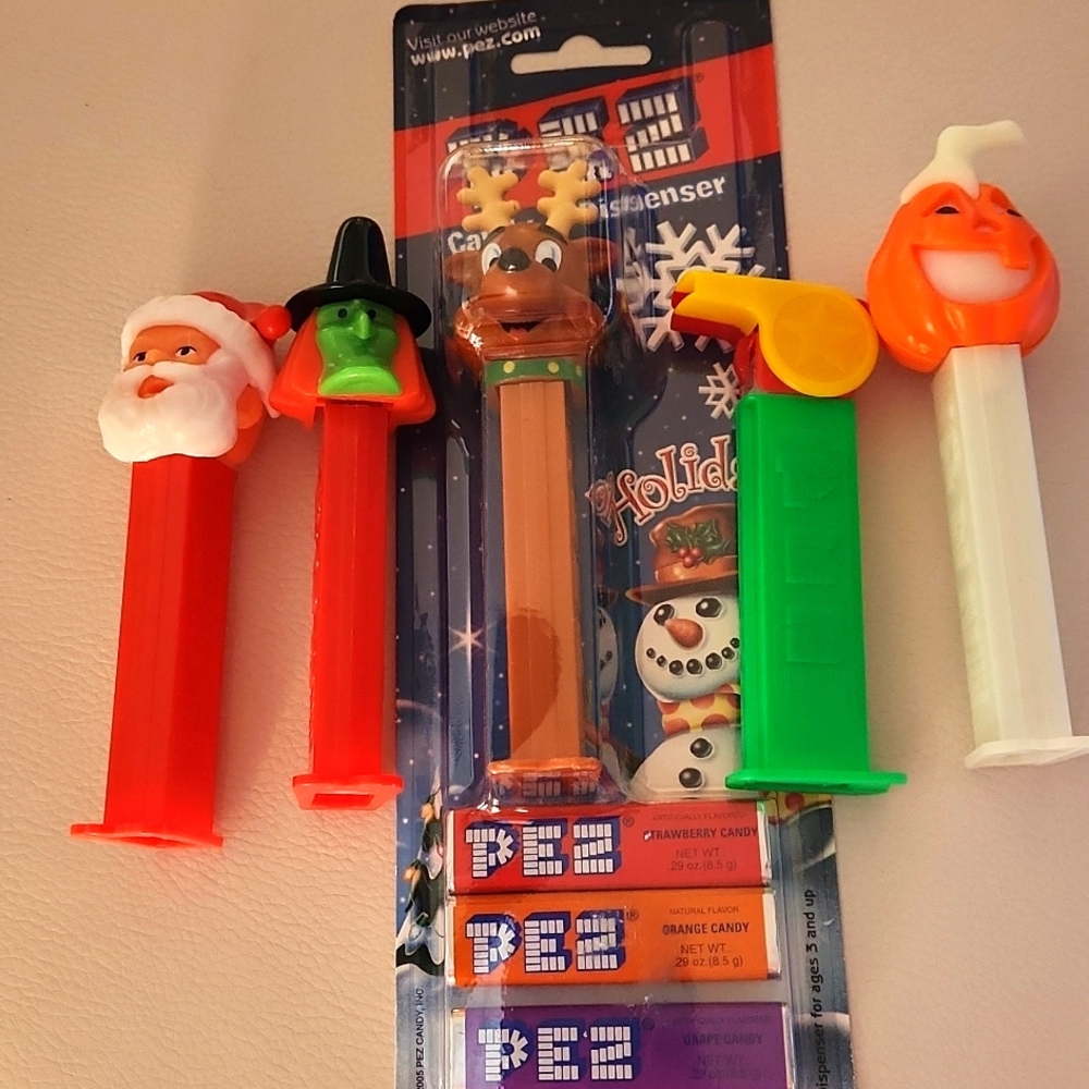 Lot of 5 pez dispensers